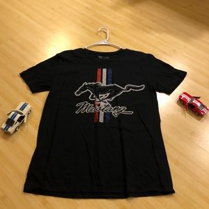 Large Official Ford Mustang Logo Print T-Shirt